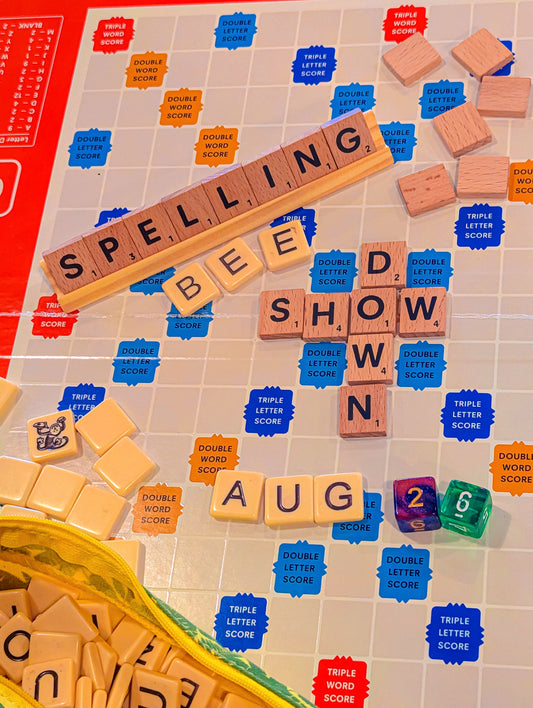 Spelling Bee: Scrabble & Bananagrams SHOWDOWN